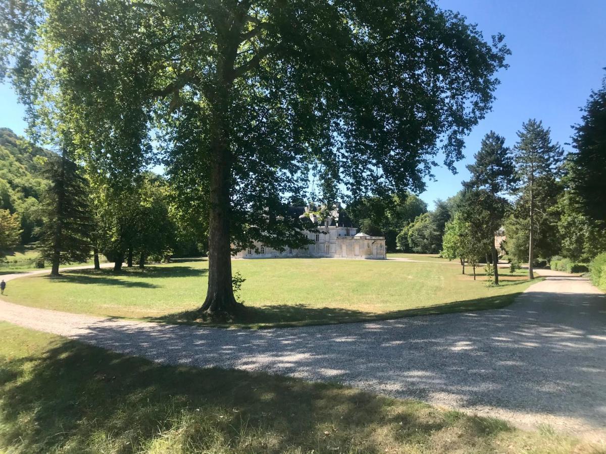 Villa Gite De Mauxe Acquigny Exterior foto